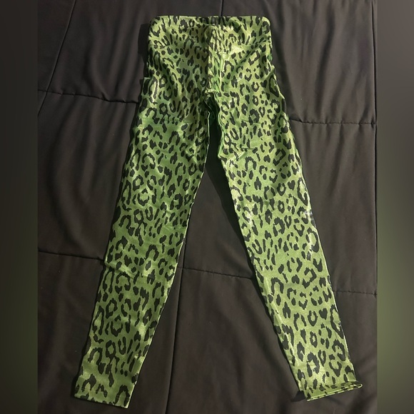 Heroine Sport Pants - Heroine Sport Green Leopard Print Glitter Leggings size Small